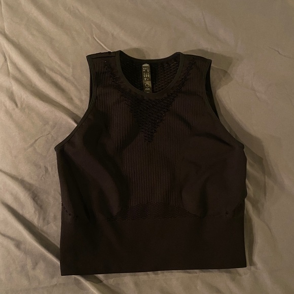 Adidas Black Mesh Sleeveless Top size 8-10 high neck - Picture 1 of 4